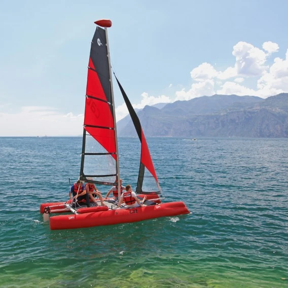 Grabner Happy Cat Hurricane Katamaran Segelboot 2 Grabner Happy Cat Hurricane Katamaran Segelboot – Bild 2