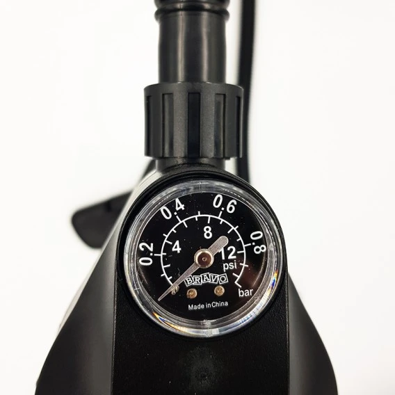 Gumotex 6/3 Kompakte Doppelhub Handpumpe Luftpumpe 2 Gumotex 6/3 Kompakte Doppelhub Handpumpe Luftpumpe – Bild 2